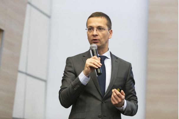 Szabó Áron